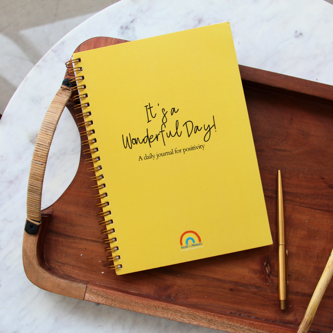 5 minute gratitude journal: The 'It's a wonderful day' cover